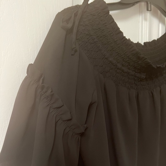 Laundry by Shelli Segal black off the shoulder dress - Picture 3 of 3